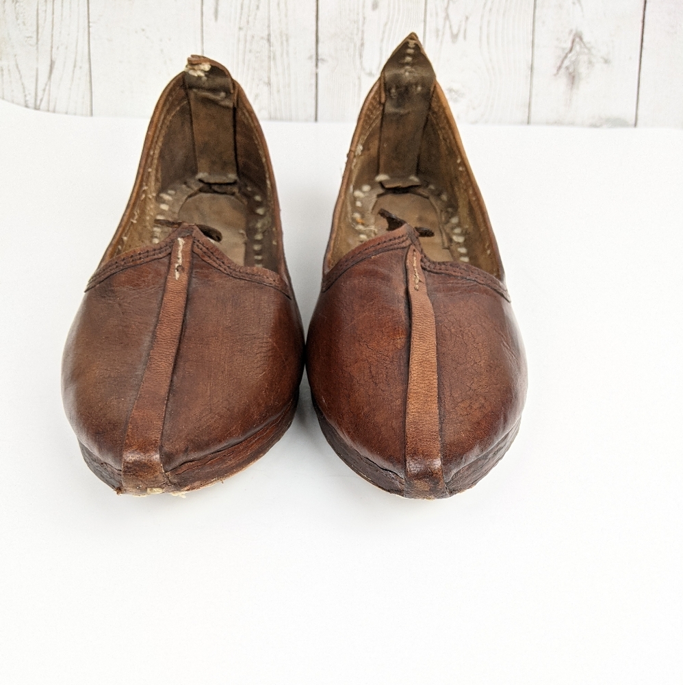 Vintage Brown Leather Authentic Handmade Shoes - Picture 8 of 10